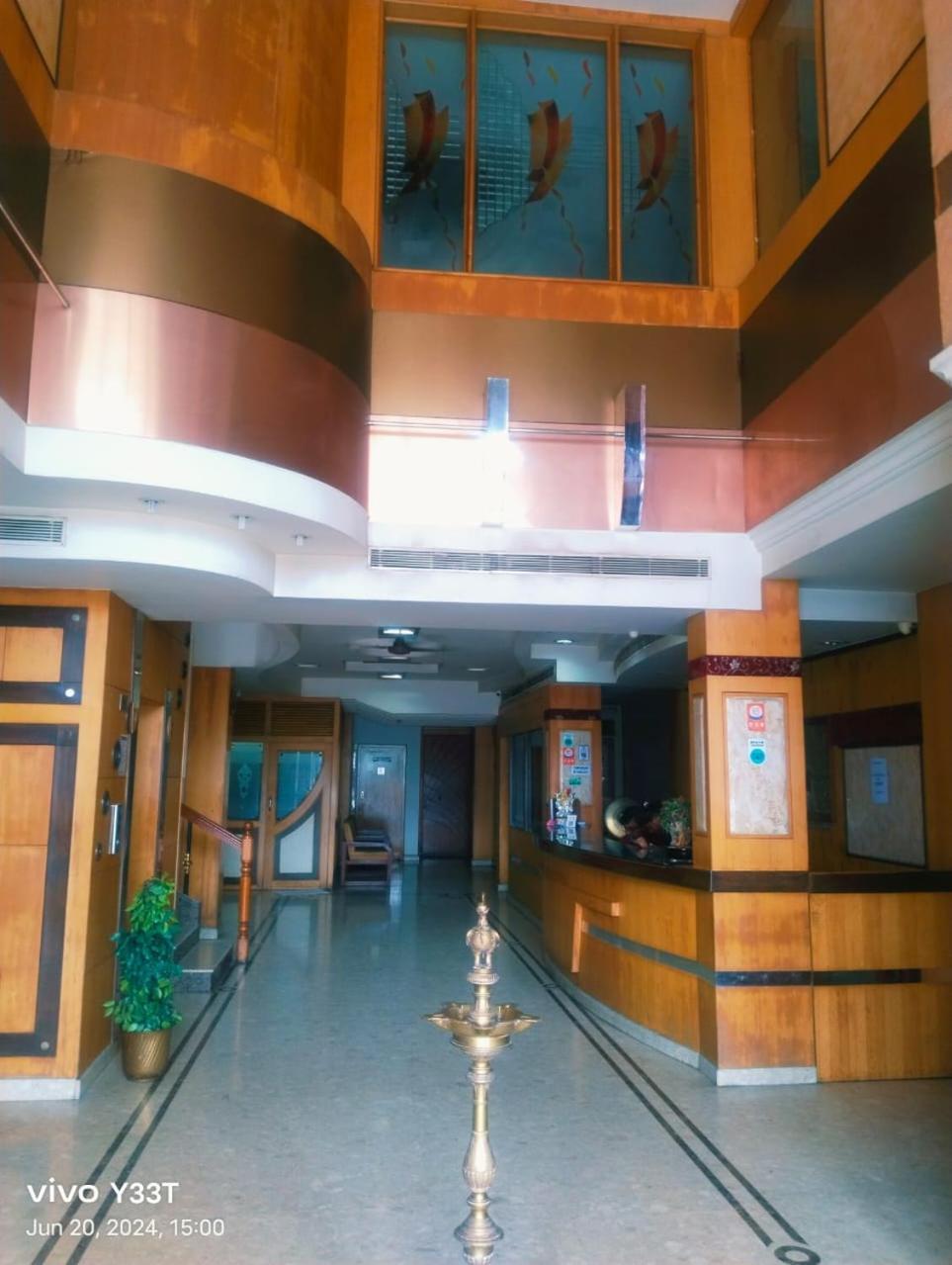 Hotel Mayas Tiruchirappalli Esterno foto
