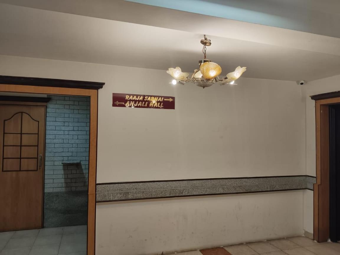 Hotel Mayas Tiruchirappalli Esterno foto
