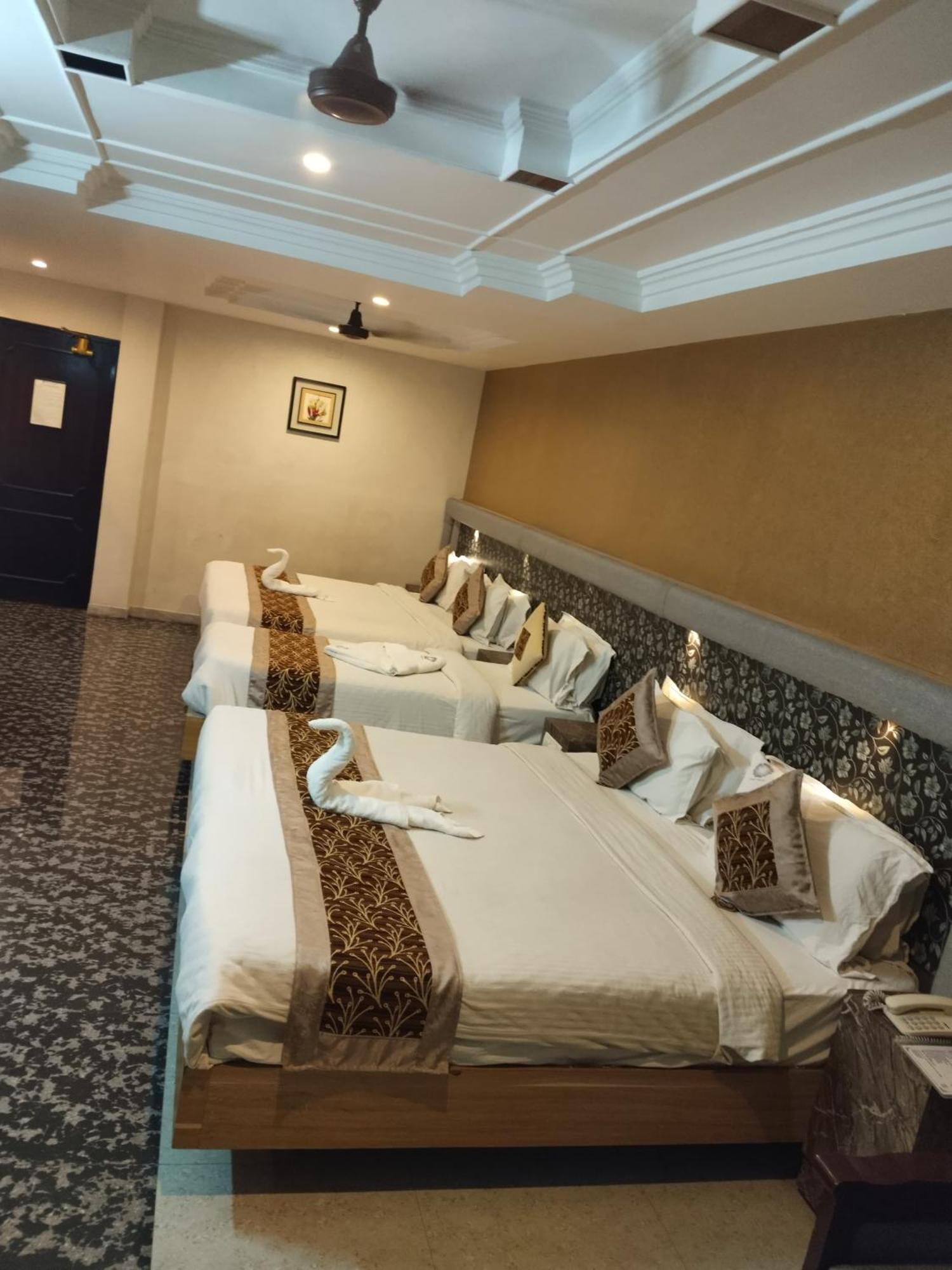 Hotel Mayas Tiruchirappalli Esterno foto